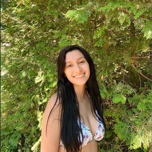 Meet your Posher, Ximena